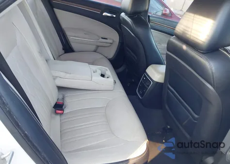 2015 Chrysler 300C Platinum Awd from USA, damaged, VIN 2C3CCASG1FH876248